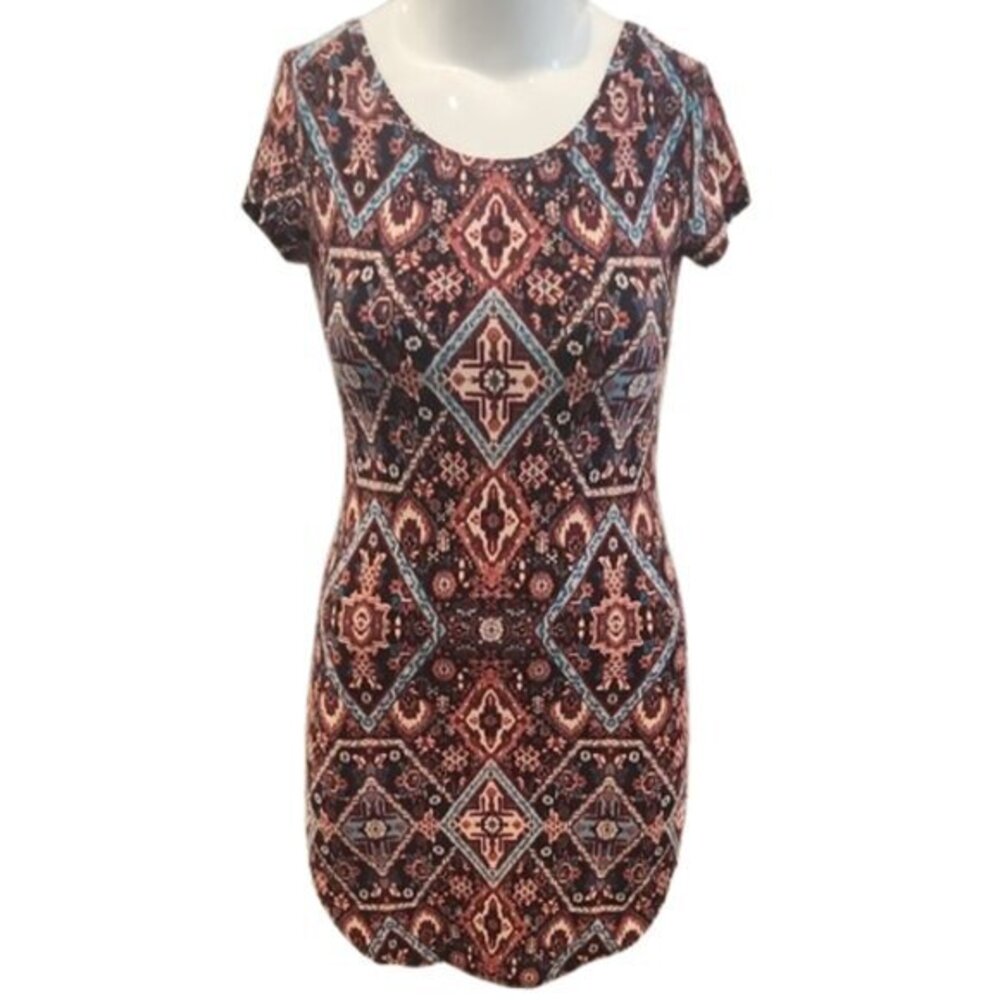 [No Boundaries] Red and Blue Patterned Dress - Size XL